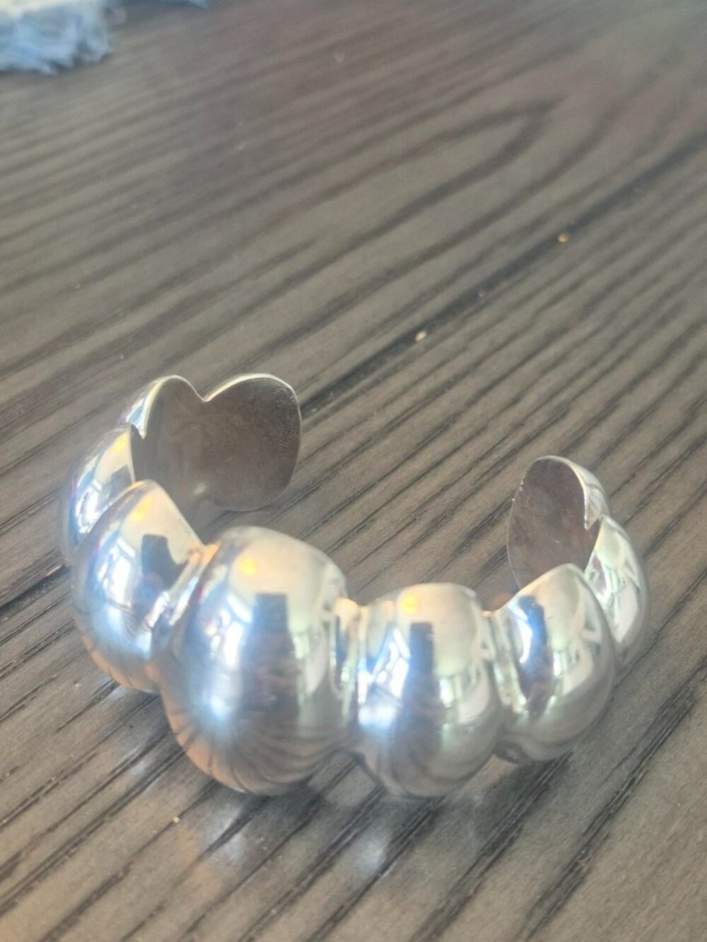 Vintage Taxco Los Ballesteros Sterling Silver Scalloped Cuff Bracelet 925